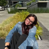 Sitter Profile Image: Lynden D.