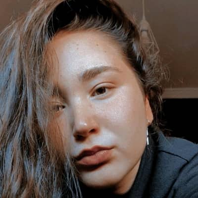 Sitter Profile Image: angela l.