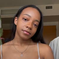 Sitter Profile Image: nasia b.