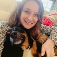 Sitter Profile Image: Shannon L.