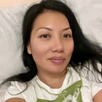 Sitter Profile Image: Justine V.