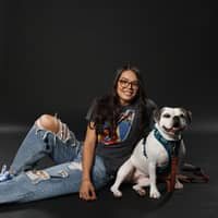 Sitter Profile Image: Reyna F.