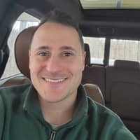 Sitter Profile Image: Aaron F.