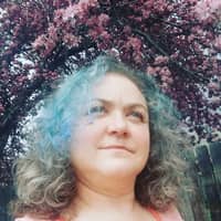 Sitter Profile Image: Rae R.