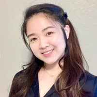 Sitter Profile Image: Yi Z.