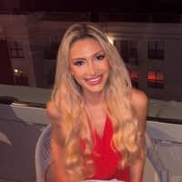 Sitter Profile Image: Priscila V.