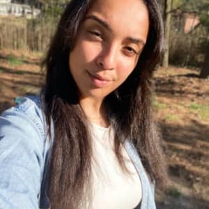 Sitter Profile Image: Jasmine H.