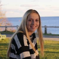 Sitter Profile Image: Samantha F.