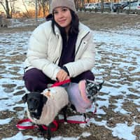 Sitter Profile Image: Elines M.