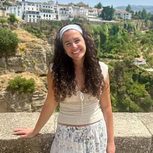 Sitter Profile Image: Emmalee G.