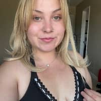 Sitter Profile Image: Thalia Y.