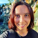 Sitter Profile Image: Laura K.