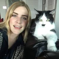 Sitter Profile Image: Valerie G.