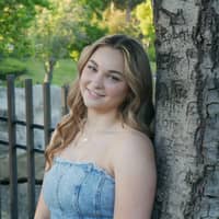 Sitter Profile Image: Chloe L.