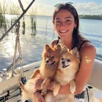 Sitter Profile Image: maria g.