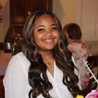 Sitter Profile Image: Dinesti B.