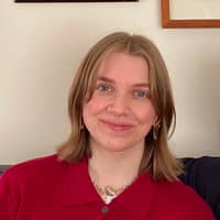 Sitter Profile Image: Clara P.