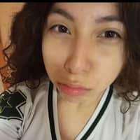 Sitter Profile Image: Victoria M.