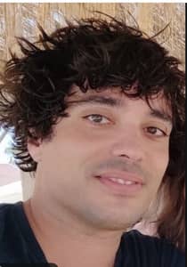 Sitter Profile Image: Jose luis J.