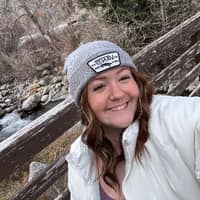 Sitter Profile Image: Molly M.