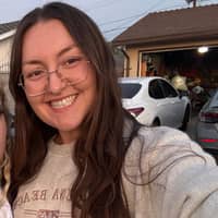 Sitter Profile Image: Mackenna C.