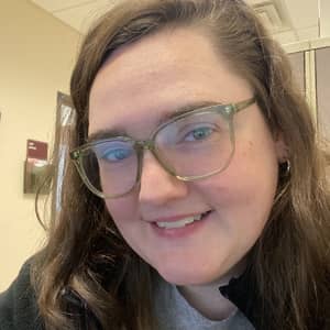 Sitter Profile Image: Mary S.