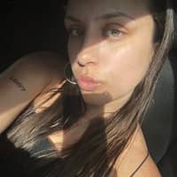 Sitter Profile Image: Scarlet B.