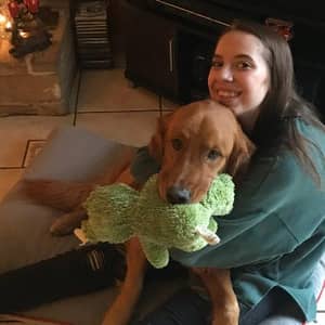 Sitter Profile Image: Mia T.