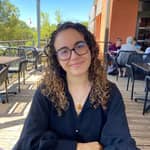 Sitter Profile Image: Melanie V.