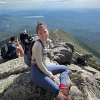 Sitter Profile Image: Alison D.