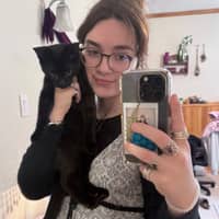 Sitter Profile Image: Hannah M.