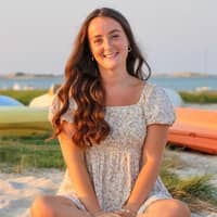 Sitter Profile Image: Renee M.