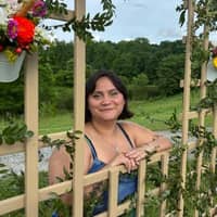 Sitter Profile Image: Jasmine H.