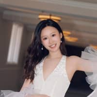 Sitter Profile Image: Jerrie & Shumeng "Simon" Y.