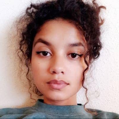 Photo de profil du pet sitter : Ysa B.