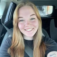 Sitter Profile Image: Hailey L.