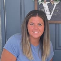 Sitter Profile Image: LeeAnn V.