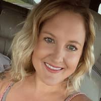 Sitter Profile Image: Traci B.