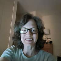 Sitter Profile Image: Lisa H.