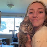 Sitter Profile Image: Hannah T.