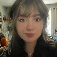 Sitter Profile Image: Nora M.