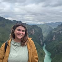 Sitter Profile Image: Caley K.