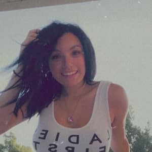 Sitter Profile Image: Jj C.