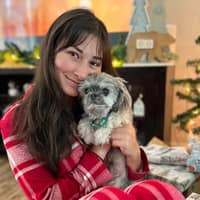 Sitter Profile Image: Maria D.