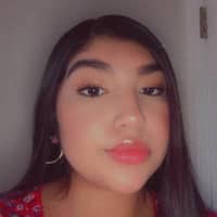 Sitter Profile Image: Evalyn P.