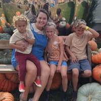 Sitter Profile Image: Libby A.