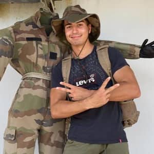 Sitter Profile Image: Scott L.