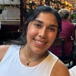 Sitter Profile Image: Natalie V.