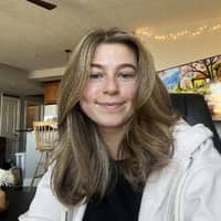 Sitter Profile Image: Annie K.