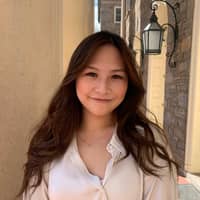 Sitter Profile Image: Yina C.